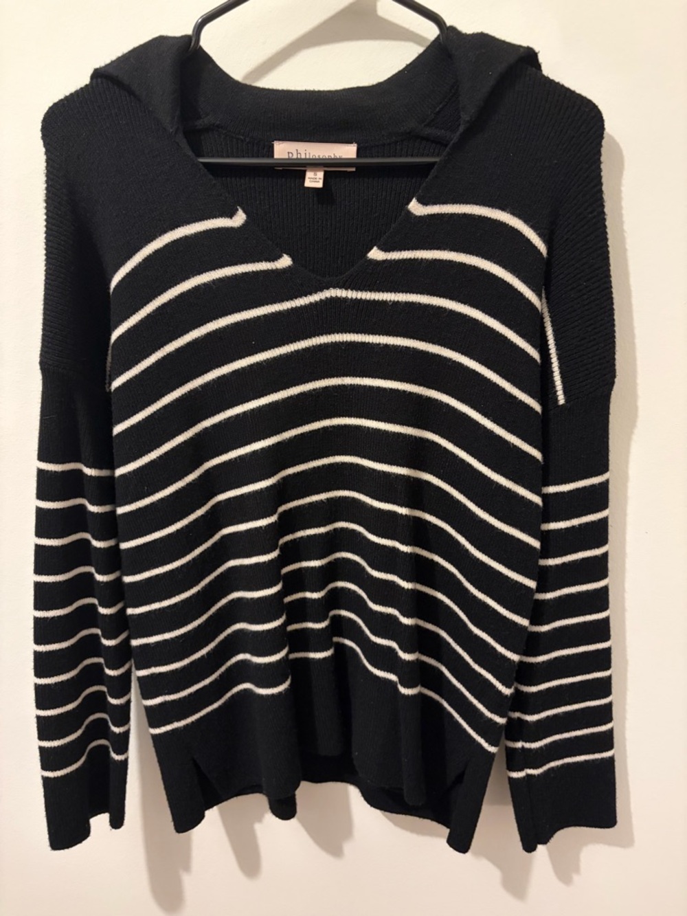 Philosophy Black and White Striped V-Neck Hooded Sweater